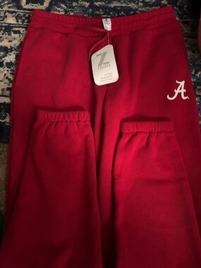 Alabama Crimson Red Sweatpants with A Logo